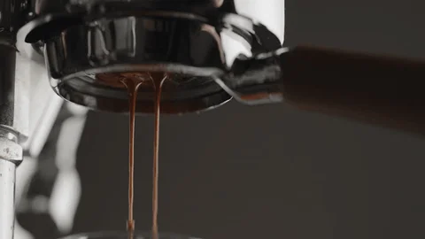 Espresso Pulling Too Slow? Causes, Fixes, and How to Speed It Up Correctly